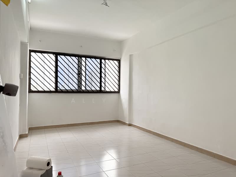 211 Bukit Batok Street 21, 211 Bukit Batok Street 21, 3 Bedrooms, 1,119 sqft, HDB Flat For Sale, by Ally Chin, 60212149 - Interior - PropertyGuru.com.sg