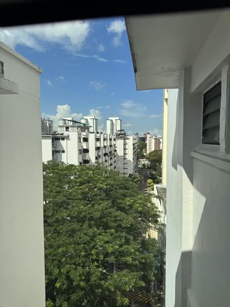 34 Lorong 5 Toa Payoh, 34 Lorong 5 Toa Payoh, 2 Bedrooms, 721 sqft, HDB Flat For Sale, by Mustapha Qamahl, 60212177 - Master room view  - PropertyGuru.com.sg