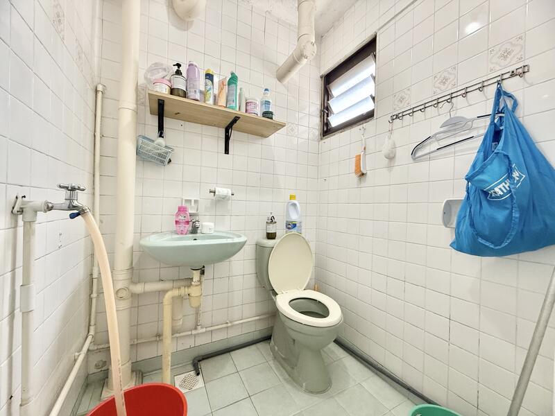 For Sale - 752 Yishun Street 72