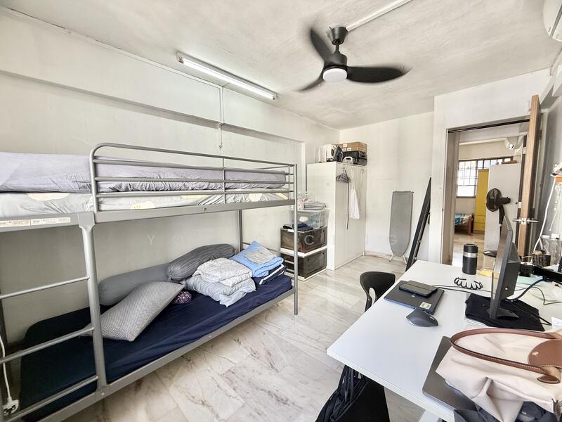 For Sale - 752 Yishun Street 72