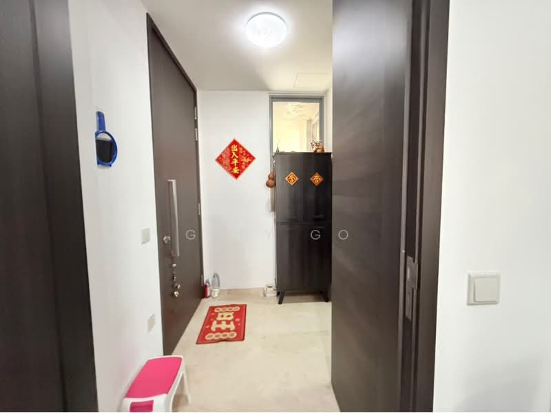 RiverTrees Residences, 29 Fernvale Close, 3 Bedrooms, 1,119 sqft, Condominium For Sale, by Gary Go, 60212221 - Walkway to Master Bedroom - PropertyGuru.com.sg