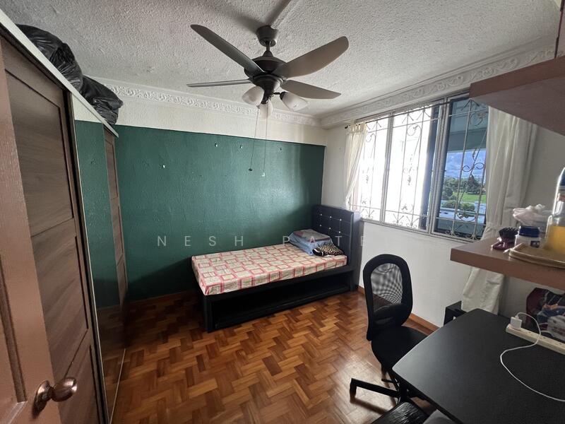 For Sale - 264 Yishun Street 22