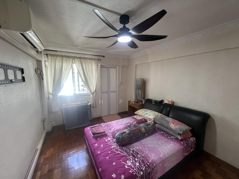 For Sale - 264 Yishun Street 22