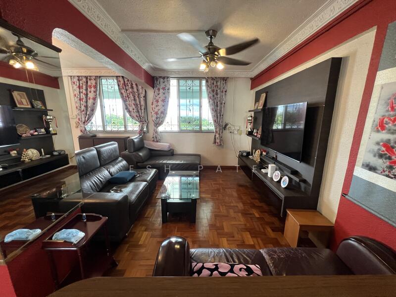 For Sale - 264 Yishun Street 22