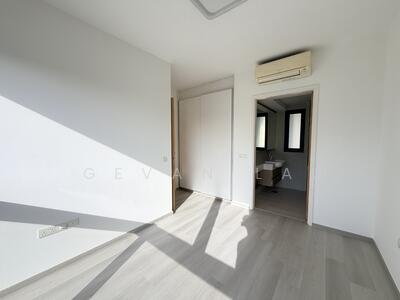 For Rent - The Lakefront Residences