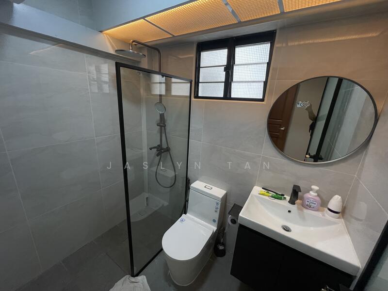 For Rent - 635B Senja Road