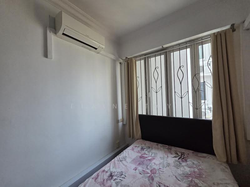 St Francis Lodge, 98 Saint Francis Road, Balestier / Toa Payoh, Room Rental, 135 sqft, Apartment For Rent, by Elaine Tay, 60212424 - Bedroom - PropertyGuru.com.sg