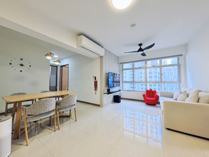 409D Northshore Drive, 409D Northshore Drive, 3 Bedrooms, 1,011 sqft, HDB Flat For Sale, by Stevenson Ho, 60212462 - Living Room - PropertyGuru.com.sg