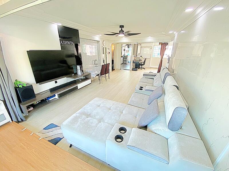 For Sale - 232 Tampines Street 21