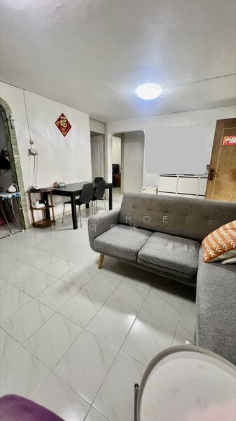503 Hougang Avenue 8 HDB Flat For Sale at S$ 588,888 | PropertyGuru Singapore - Living Room
