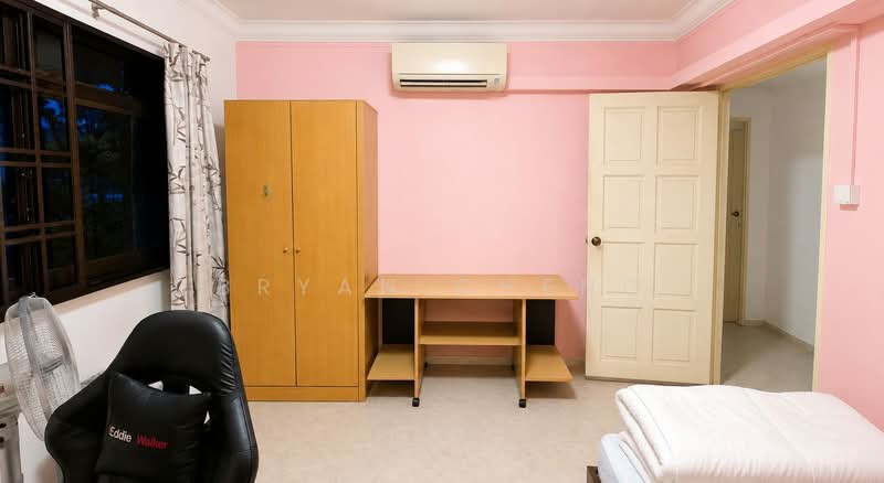 290D Bukit Batok East Avenue 3, 290D Bukit Batok East Avenue 3, Room Rental, 100 sqft, HDB Flat For Rent, by Bryan Cheng, 60212664 - Bedroom - PropertyGuru.com.sg