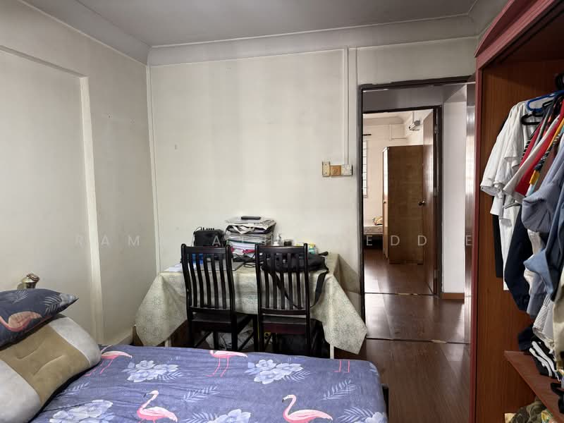 426 Bedok North Road, 426 Bedok North Road, 2 Bedrooms, 721 sqft, HDB Flat For Sale, by Ramanathan Eddie, 60212721 - Bedroom - PropertyGuru.com.sg
