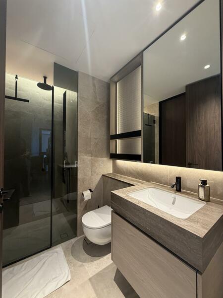 The Reef at King's Dock, 2 Harbourfront Avenue, 3 Bedrooms, 1,216 sqft, Condominium For Rent, by Iris Lee, 60212724 - Bathroom - PropertyGuru.com.sg