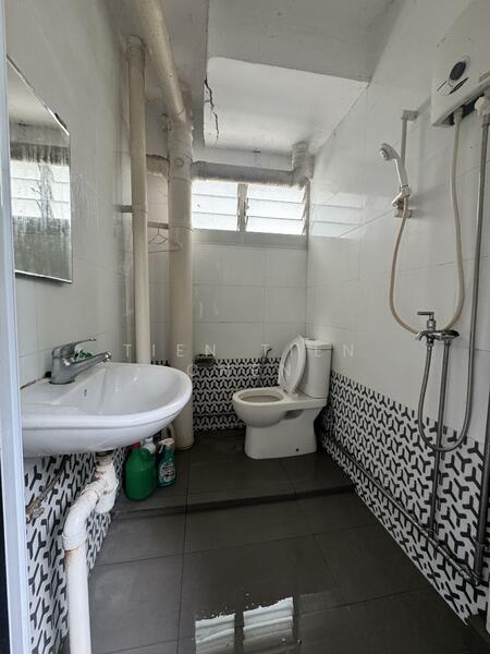 For Rent - 107 Tampines Street 11