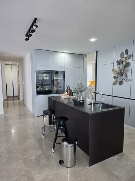 Amber Park Condominium For Sale at S$ 15,500,000 | PropertyGuru Singapore - Kitchen