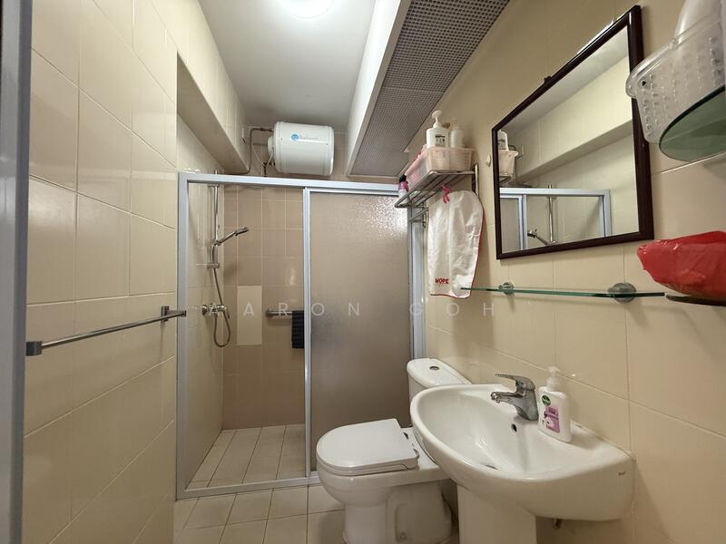 For Sale - 221B Bedok Central