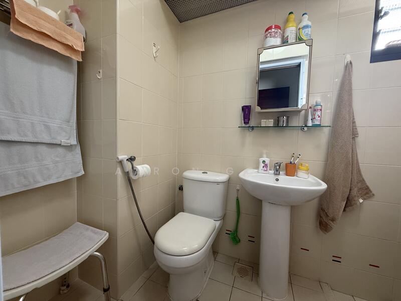 For Sale - 221B Bedok Central