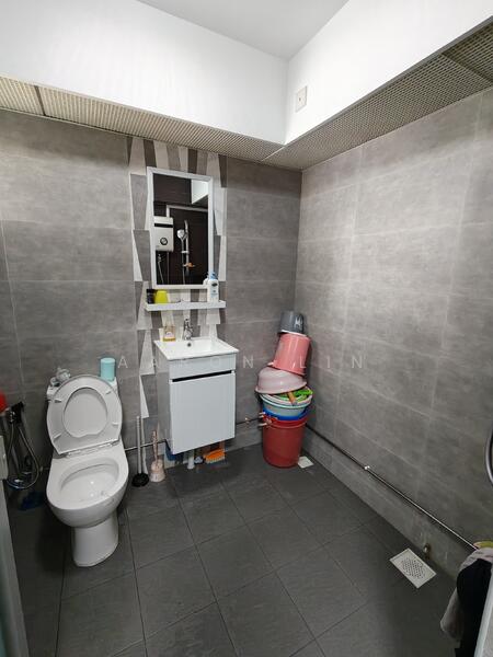 For Sale - 489 Admiralty Link