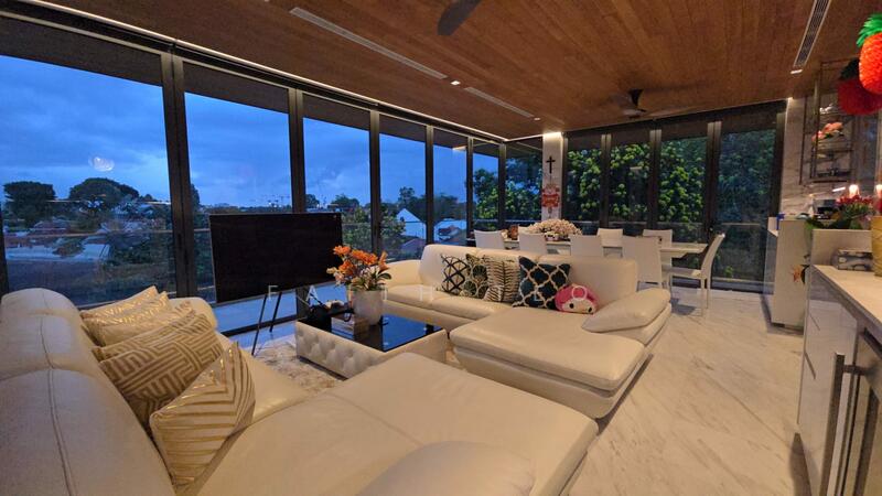 D11 Berrima/Bahasa/Camborne/Trevose Bungalow near Botanics garden with unblocked view. Detached House For Sale at S$ 21,800,000 | PropertyGuru Singapore - Sky Pavilion