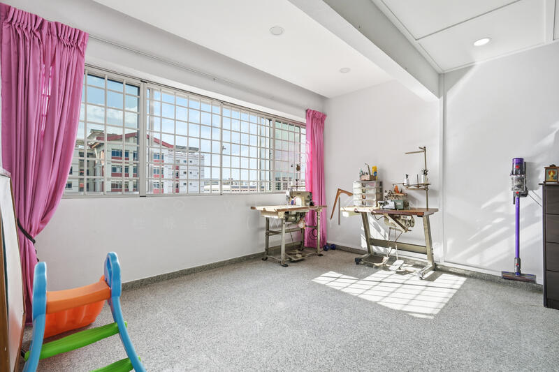 For Sale - 328 Tampines Street 32