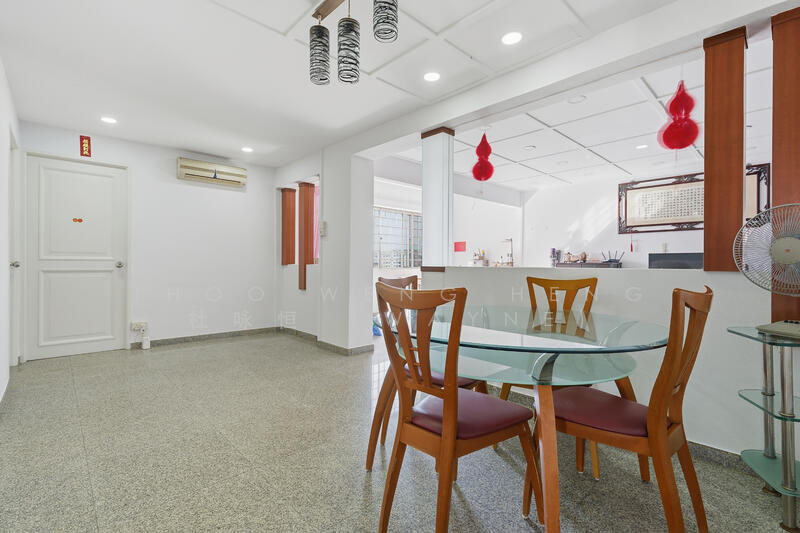 For Sale - 328 Tampines Street 32