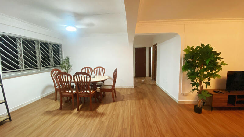 For Rent - 230 Tampines Street 24