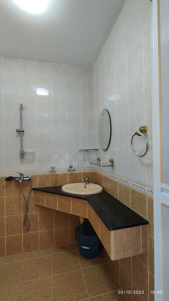 For Rent - Peakview Estate