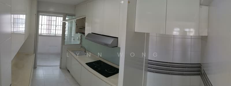 175A Yung Kuang Road HDB Flat For Sale at S$ 738,000 | PropertyGuru Singapore - Kitchen