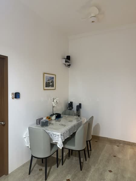 Signature Park, 50A Toh Tuck Road, Room Rental, 150 sqft, Condominium For Rent, by Eric Chia, 60213461 - Dining Room - PropertyGuru.com.sg