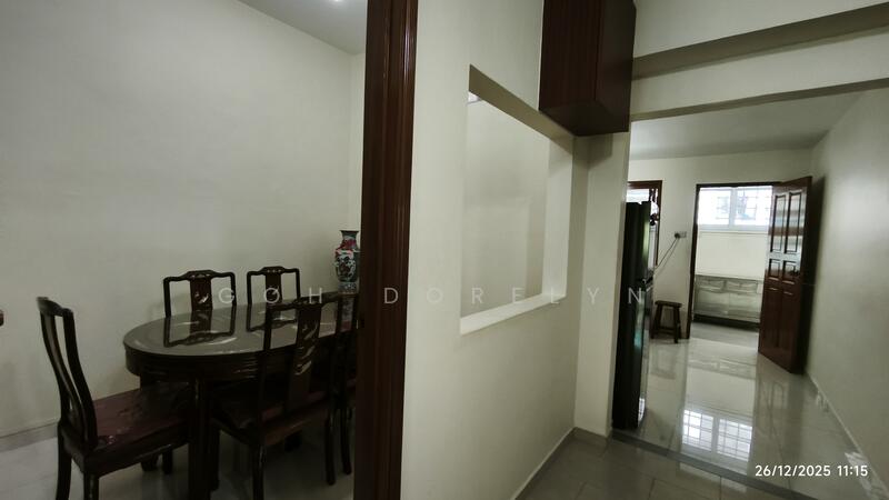 Dining Room/bedroom 
