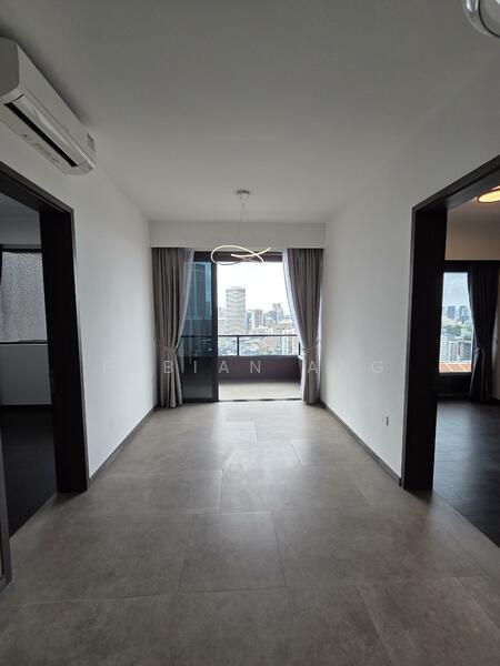 Midtown Modern, 18 Tan Quee Lan Street, 2 Bedrooms, 721 sqft, Condominium For Rent, by Fabian Ang, 60213512 - Living Room - PropertyGuru.com.sg