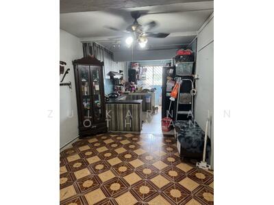 For Sale - 185 Boon Lay Avenue