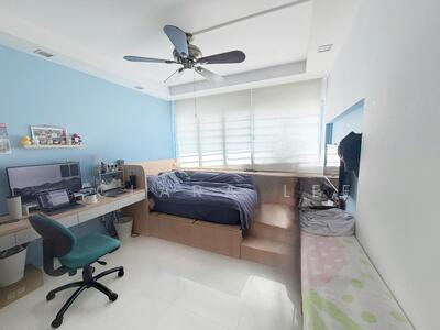 For Sale - 854 Tampines Street 82