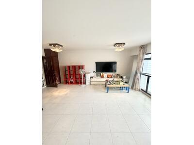 For Sale - 588A Montreal Drive