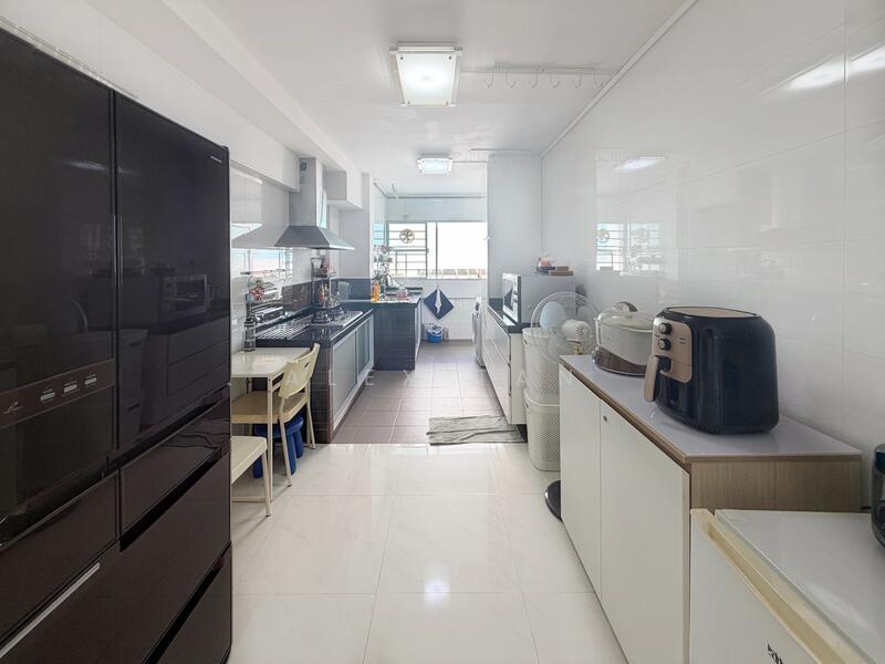 For Sale - 854 Tampines Street 82