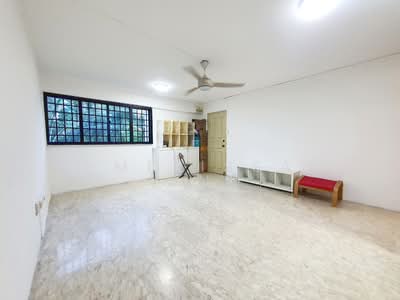 For Sale - 229 Serangoon Avenue 4