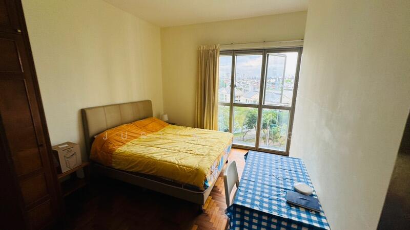 For Rent - The Bayshore