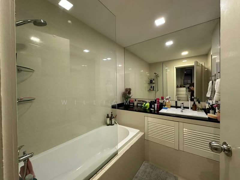 Villa Delle Rose, Taman Nakhoda, 3 Bedrooms, 3,200 sqft, Condominium For Rent, by William Teo, 60214017 - Bathroom - PropertyGuru.com.sg