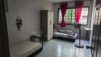 For Rent - 814 Jurong West Street 81