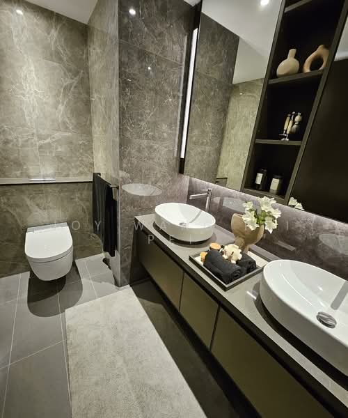 Tembusu Grand, 96 Jalan Tembusu, 5 Bedrooms, 2,691 sqft, Condominium For Sale, by Joy Wang Pei Pei, 60214103 - Bathroom - PropertyGuru.com.sg