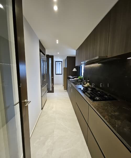 Tembusu Grand, 96 Jalan Tembusu, 5 Bedrooms, 2,691 sqft, Condominium For Sale, by Joy Wang Pei Pei, 60214103 - Kitchen - PropertyGuru.com.sg