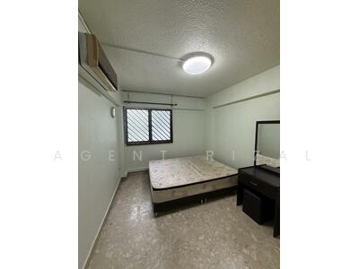 For Rent - 332 Bukit Batok Street 32