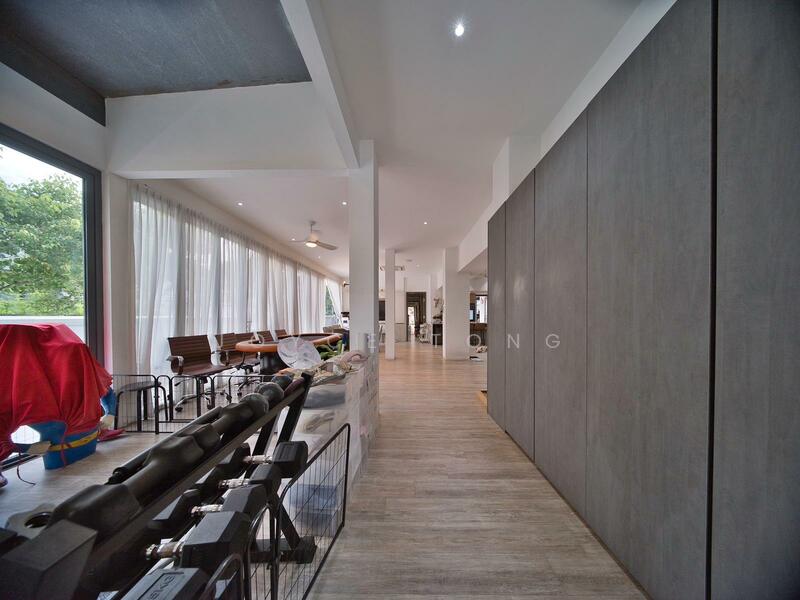 Extended Living Hall