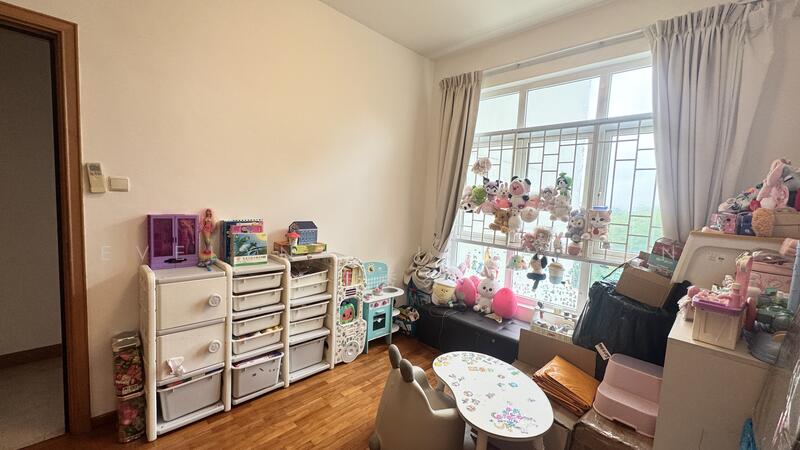 Common Bedroom fits Double Bed