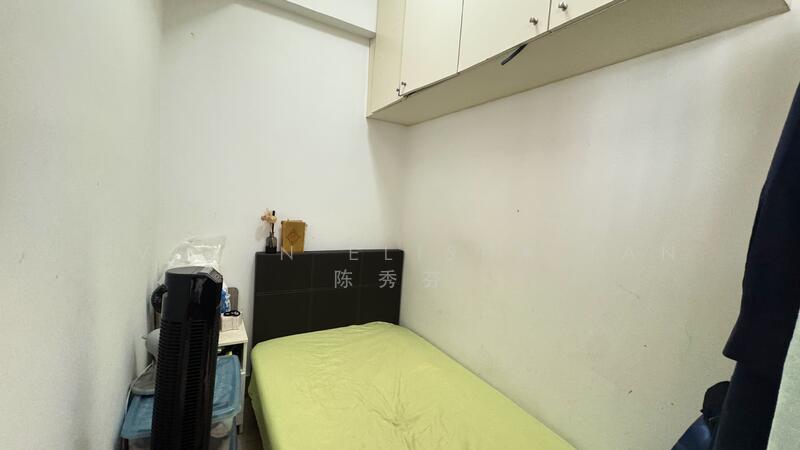 Proper Helper’s Room with Cabinets