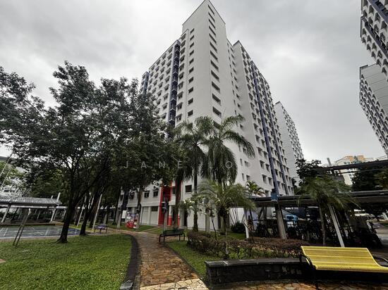 For Rent - 668A Jurong West Street 64