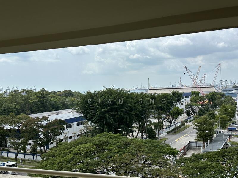 715 Clementi West Street 2 HDB Flat For Sale at S$ 390,000 | PropertyGuru Singapore