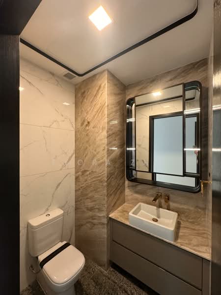 Perfect Ten, 323 Bukit Timah Road, 3 Bedrooms, 1,227 sqft, Condominium For Rent, by Flora Zhu, 60214384 - Bathroom - PropertyGuru.com.sg