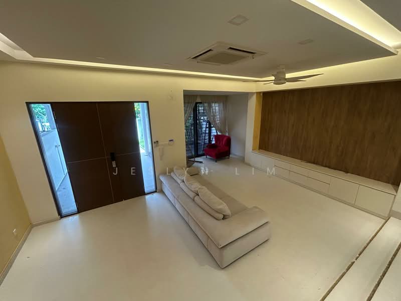 112B Sixth Avenue Garlick Park, Sixth Avenue, 6 Bedrooms, 4,000 sqft, Terraced House For Rent, by Jeslyn Lim, 60214385 - Living Room - PropertyGuru.com.sg