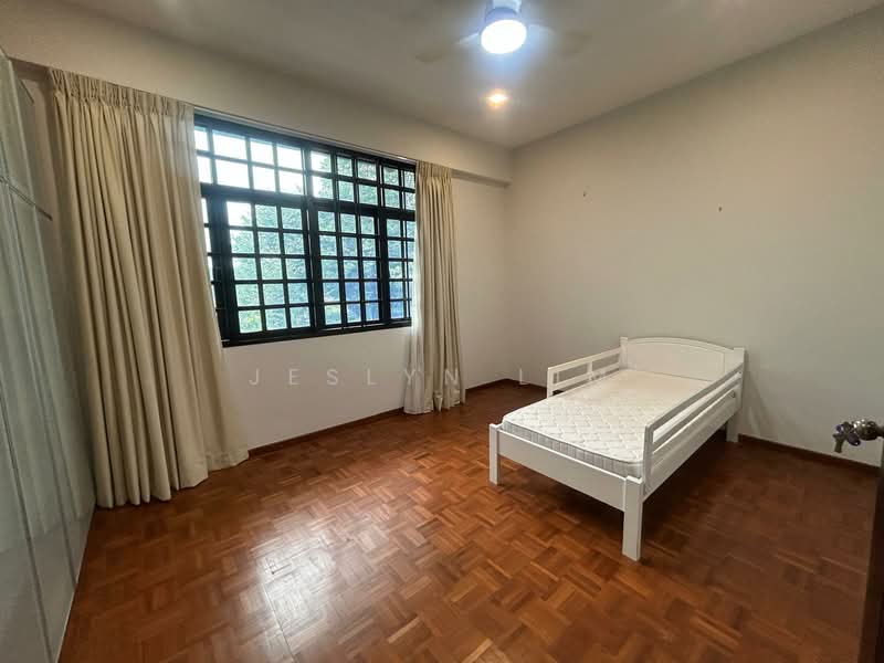 112B Sixth Avenue Garlick Park, Sixth Avenue, 6 Bedrooms, 4,000 sqft, Terraced House For Rent, by Jeslyn Lim, 60214385 - Bedroom - PropertyGuru.com.sg